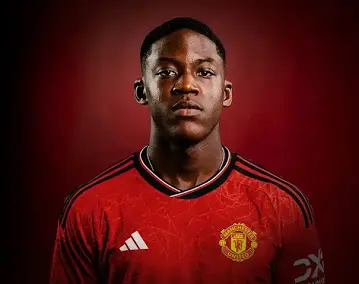 Kobbie Mainoo at a Crossroads as Manchester United Shape Shift Under Ruben Amorim